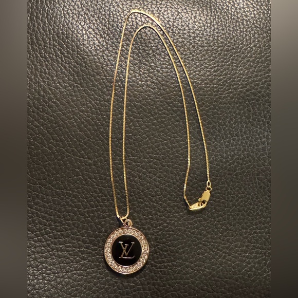 Louis Vuitton ✨Authentic Zipper pull Charm on an 18kt gold plated Necklace - Picture 1 of 7